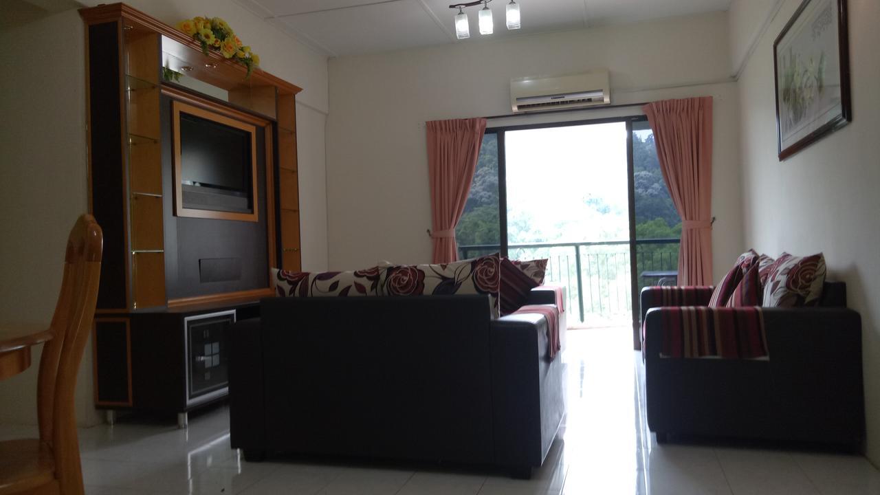 Lumut Valley Resort Condominium Екстериор снимка